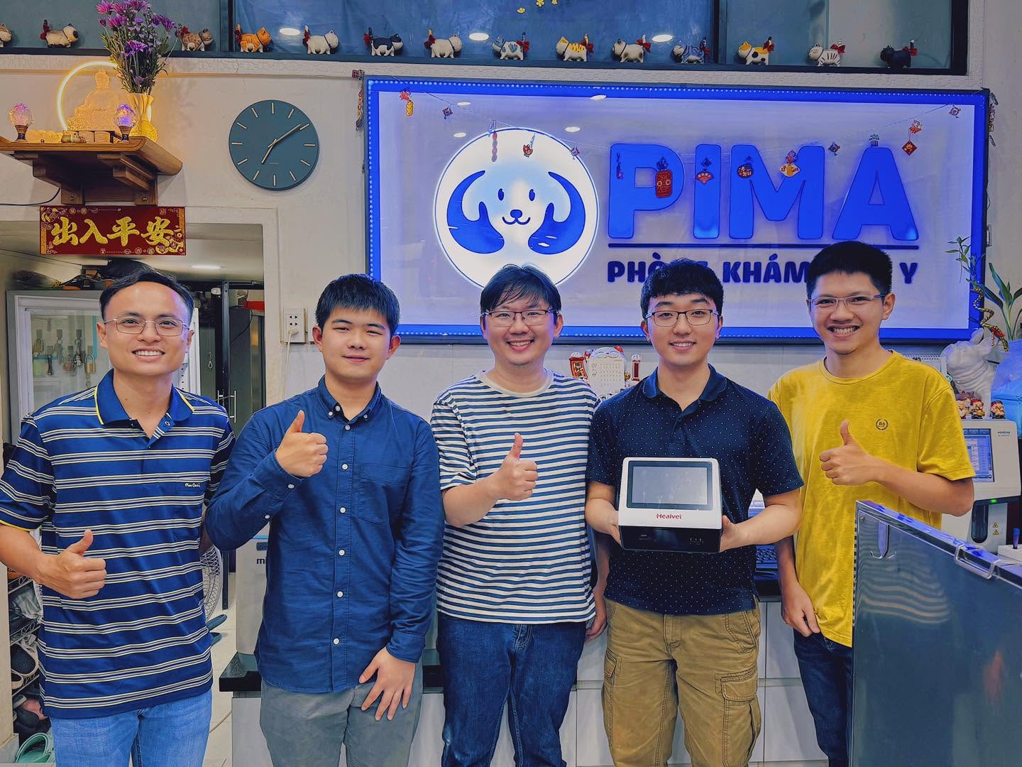 Đội ngũ tại PIMA Đồng Hành Cùng Chế Độ Dinh Dưỡng Của Thú Cưng